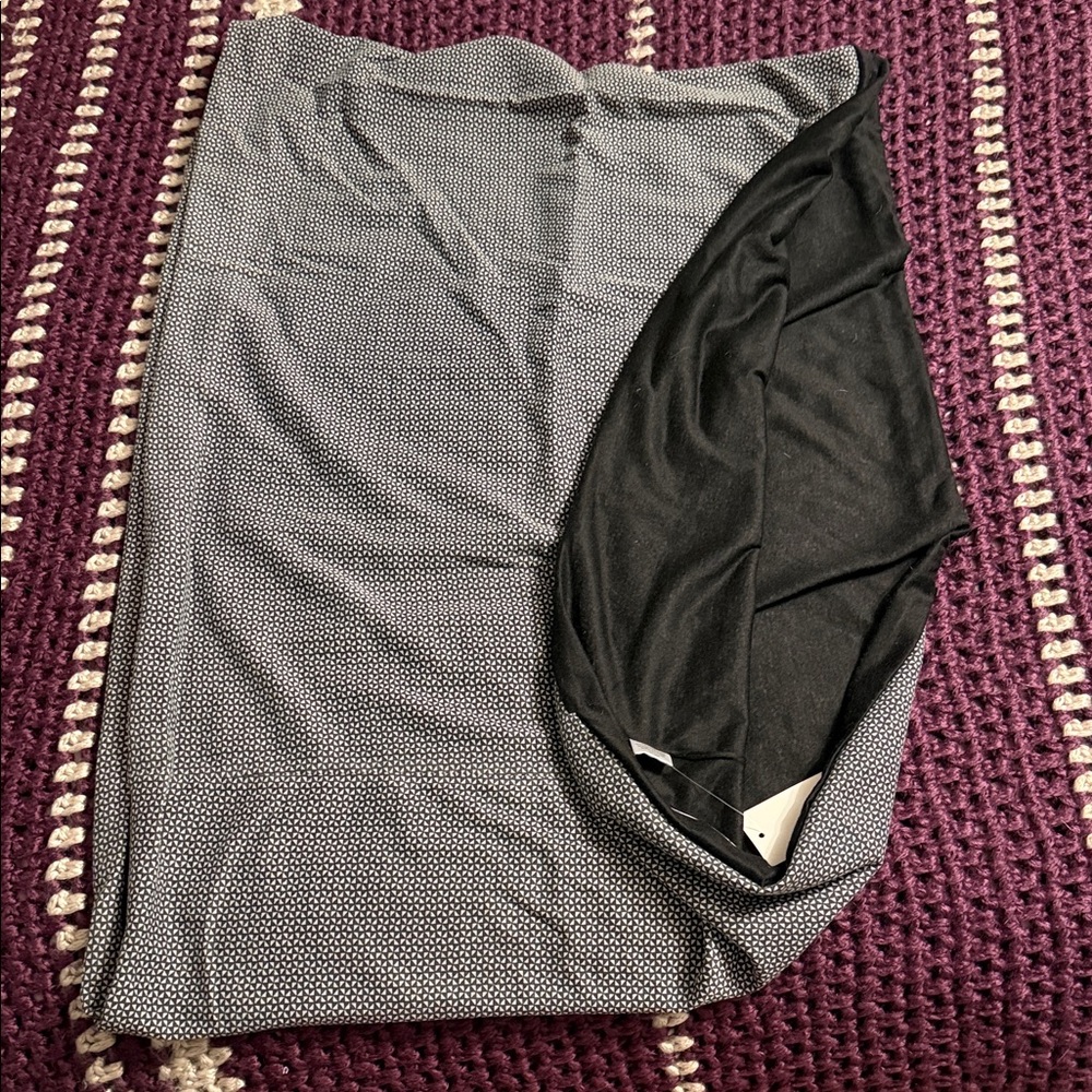 Reversible Infinity Scarf - Black and Gray